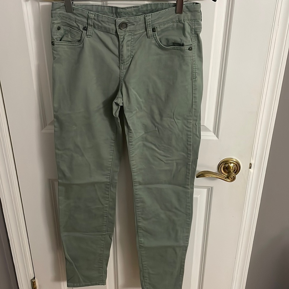 Sage geeen khaki style ankle pants size 4